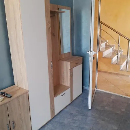 Morska Zvezda Konukevi 3*