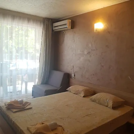 Morska Zvezda Konukevi 3*