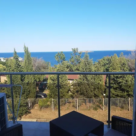 Къща за гости морска звезда Черноморец