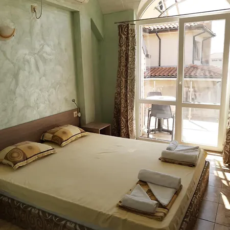 ゲストハウス Morska Zvezda 3*