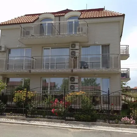 Morska Zvezda Chernomorets