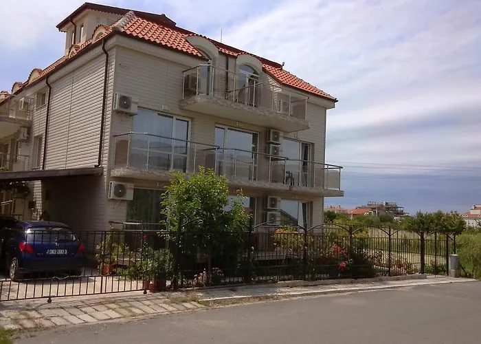 Morska Zvezda Chernomorets