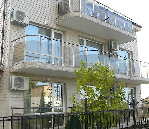 Casa de hóspedes Morska Zvezda 3*